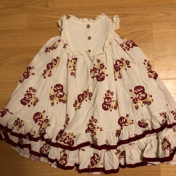 “Whim & Wander” gorgeous dress size 2T (Runs bigger) - Picture 4 of 6